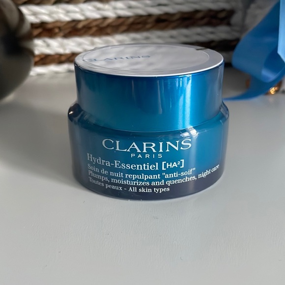 Clarins Other - Clarins Hydra-Essentiel Plumping Moisturizing Night Care Cream